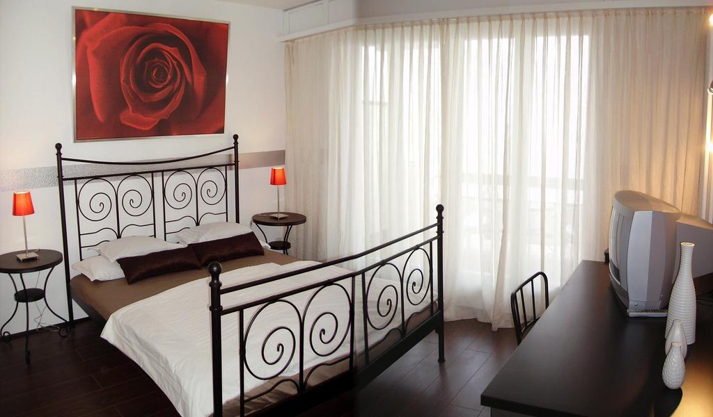 Hotel Garni Battello Melide Ngoại thất bức ảnh