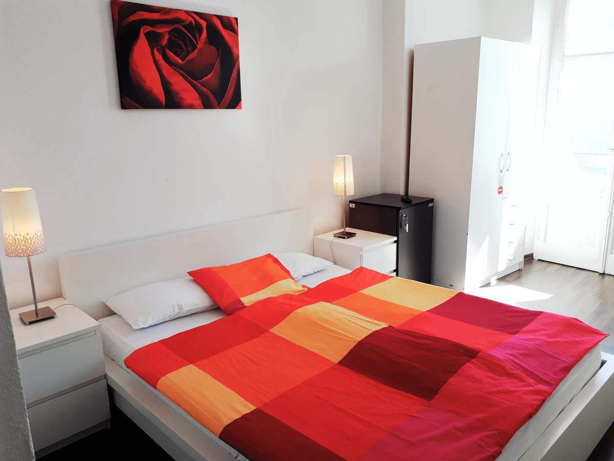 Hotel Garni Battello Melide Ngoại thất bức ảnh